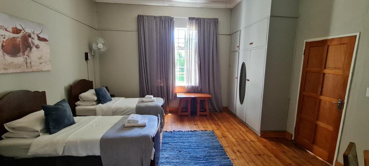 Bo Kamer Guesthouse แอร์เมอโล ภายนอก รูปภาพ
