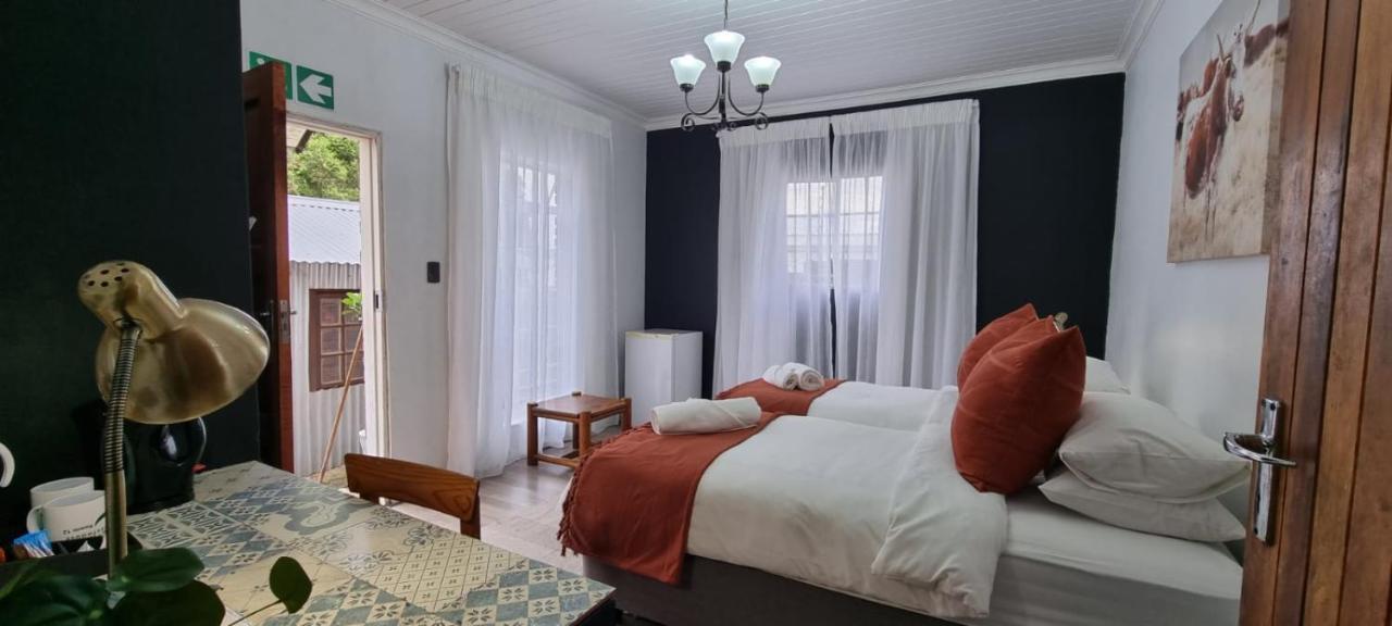Bo Kamer Guesthouse แอร์เมอโล ภายนอก รูปภาพ