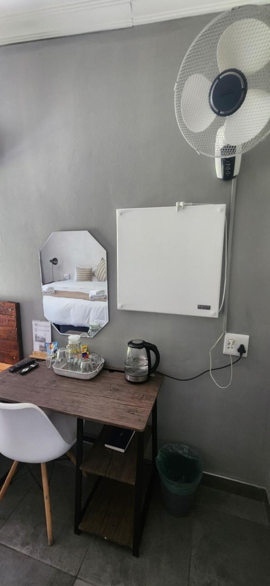 Bo Kamer Guesthouse แอร์เมอโล ภายนอก รูปภาพ